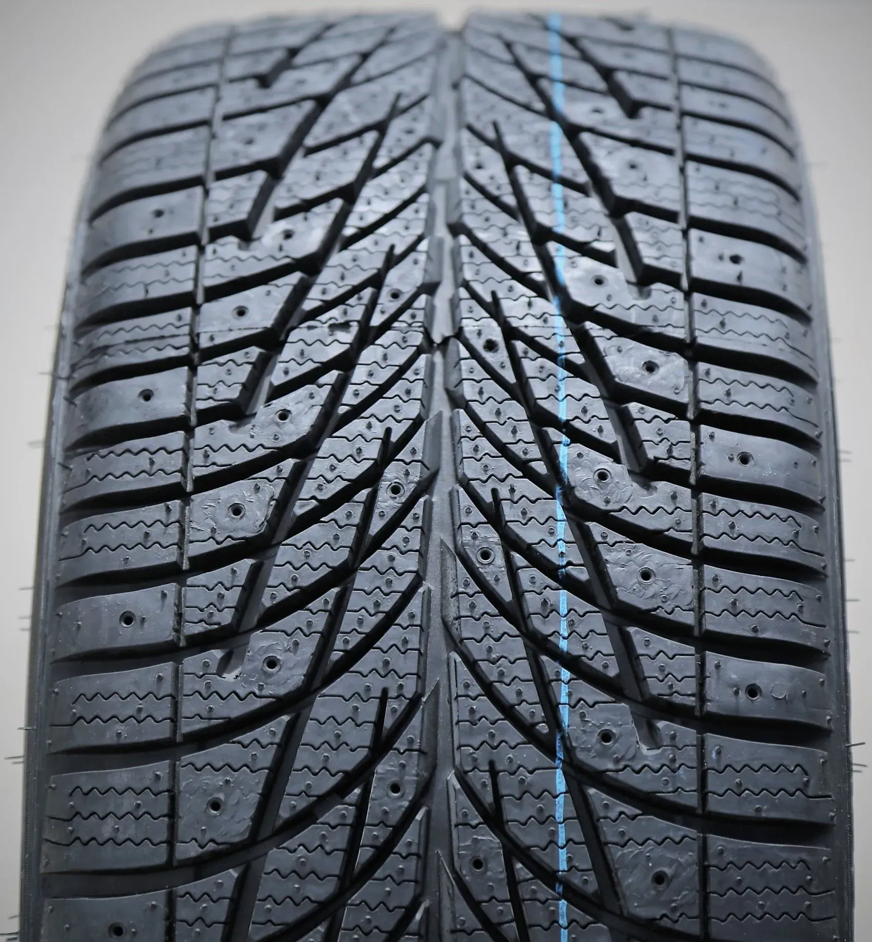 Accelera X-Grip 195/65R15 91T BSW