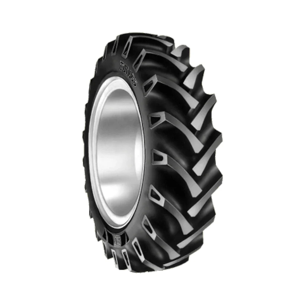 BKT TR135 DRIVE 12.4-24/D 117A8